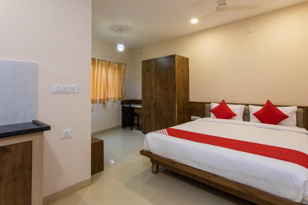 Oyo 75956 Hotel Grand Rourkela Экстерьер фото
