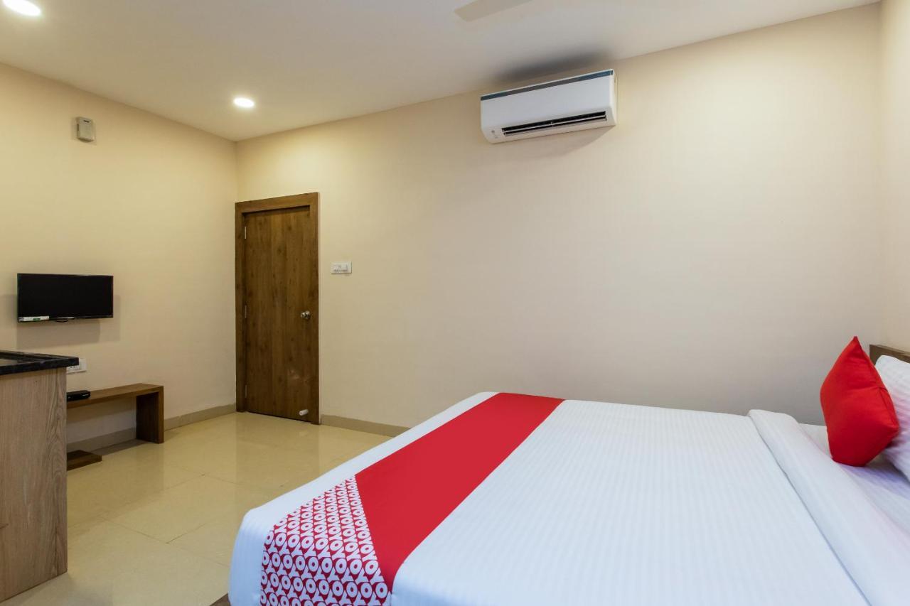 Oyo 75956 Hotel Grand Rourkela Экстерьер фото